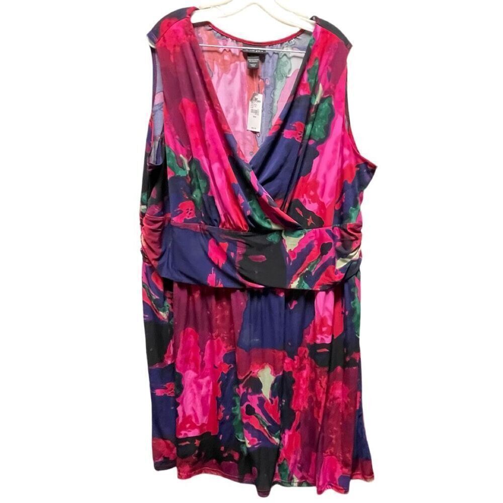 NWT LaneāBryant size 26 abstract print dress.